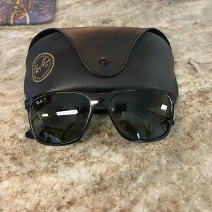 Women Ray Ban polarized sunglasses